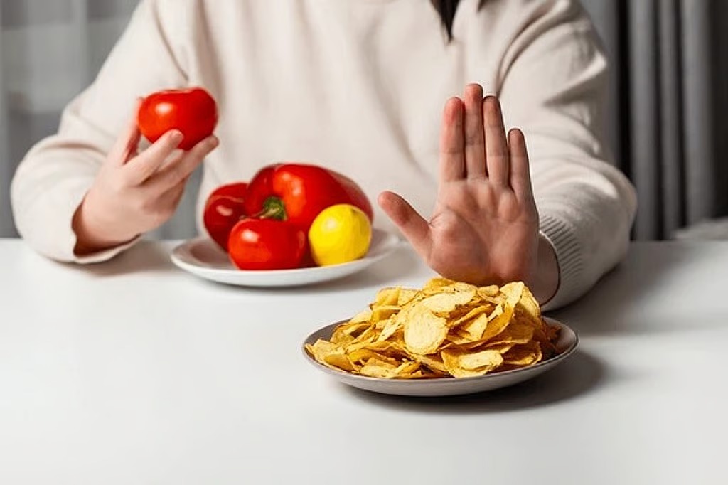 Under Pressure: The Rise of Extreme Dieting whatsapp image 2026 01 19 at 01.04.01